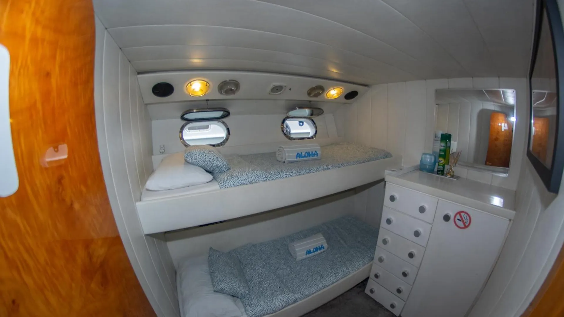 Hotel Charter Boat Barcelona Hotel na wodzie